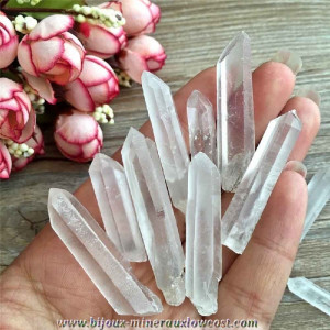 MORCEAUX DE QUARTZ