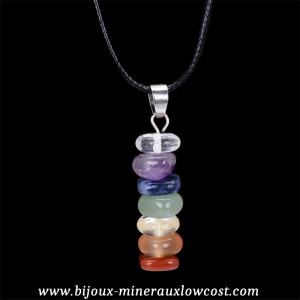 PENDENTIF 7 CHAKRAS